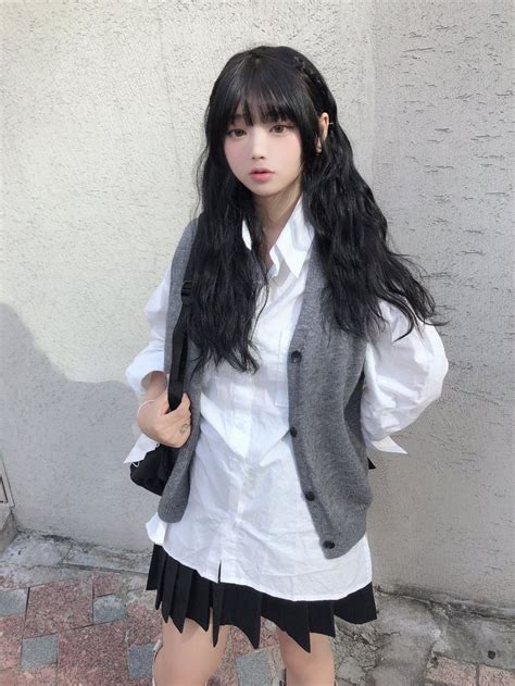 히키 Hiki On Twitter Ulzzang Girl Cute Japanese Girl Girl Poses