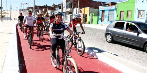 Passeio Ciclístico Marca Inauguração Da Ciclovia Da Av Vila Do Mar Em Fortaleza