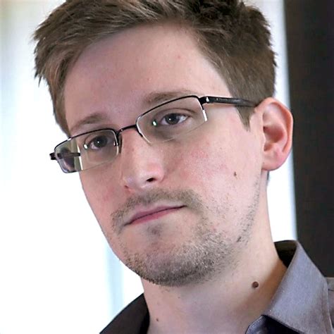 Последние твиты от edward snowden (@snowden). ما لا تعرفه عن إدوارد سنودن .. من هو؟ سيرته الذاتية ...