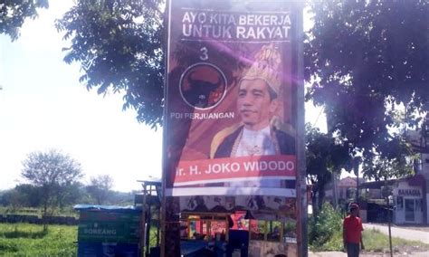 Telkom university convention hall bandung Poster Raja Jokowi Beredar di Soreang - Jabar Ekspres Online