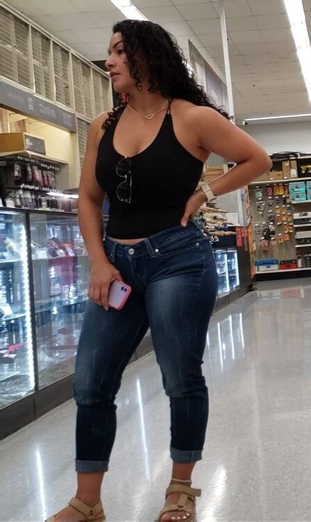 Fit Latina MILF With Sexy Body In Jeans And Crop Top Shirt Tight Jeans Forum