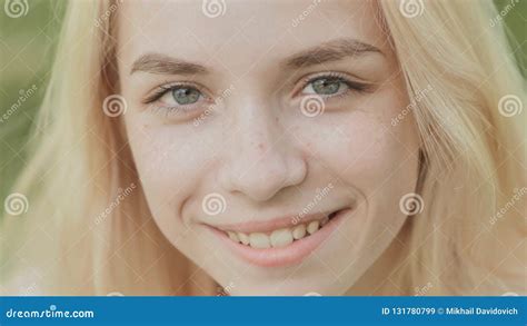 Close Up Face Of A Smiling 19 Year Old Blonde Girl Stock Image Image Of Pampering Girl
