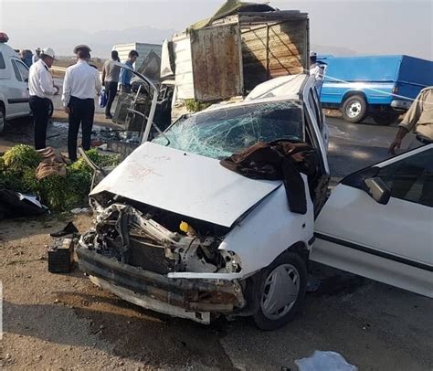 کشته شدن یک خانواده ۷ نفره در جاده اردکان چوپانان عکس
