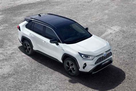 New 2019 Toyota Rav4 Priced From Under £30000 Motoring Research