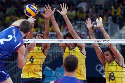Horários, quadro de medalhas, eventos ao vivo e mais! Vôlei Masculino - Grupo B - Brasil sofre para vencer a ...