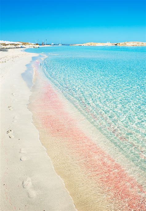 The Most Beautiful Pink Sand Beaches In The World Photos Cond Nast