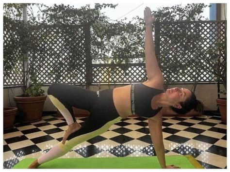 Killing It Kareena Kapoor Khan Kills Yoga Routine With Tree Pose Or