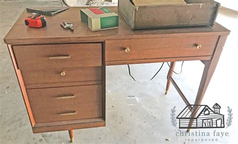 Repurposed Sewing Machine Table Turned into Desk & Painted Light Pink