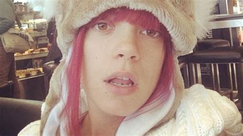 Lily Allen Stalker Singer Opens Up About Seven Years Of ‘frightening