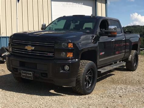 2015 Chevrolet Silverado 2500 Hd With 20x10 24 Xd Xd826 And 30550r20