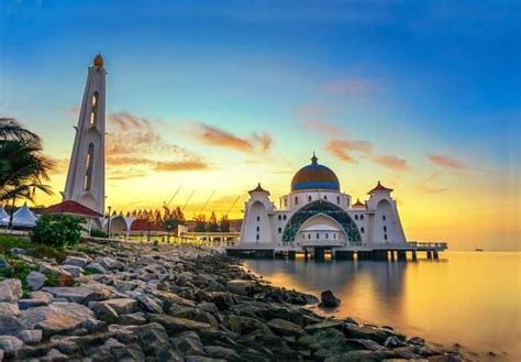 Here's a look at the best places to visit in malaysia 18 Best Places To Visit In Malacca On Your Malaysia Trip 2020