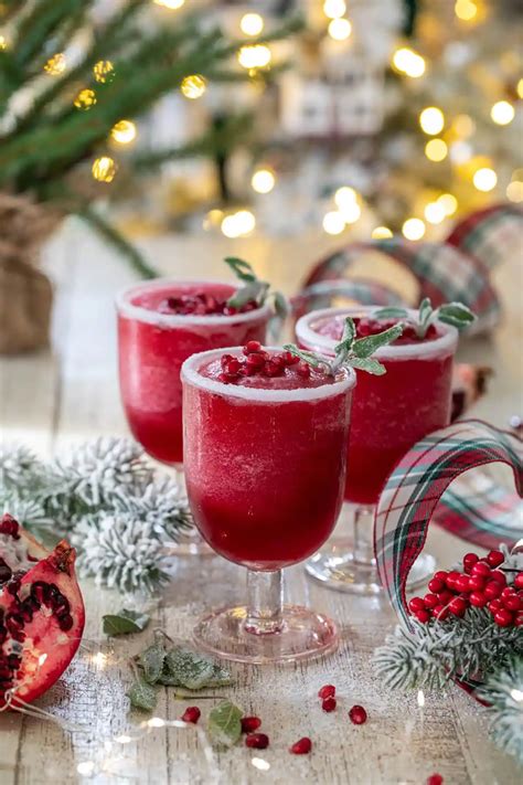 10 christmas cocktail recipes to make carly a hill christmas cocktails recipes christmas