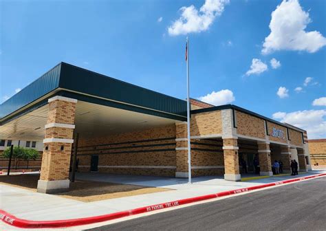Laredo Isd Unveils Nixon High Schools New 25m Jrotc Building