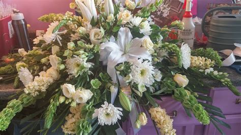 Need to order flowers for a funeral. Casket Cover - Call to order funeral and sympathy tributes ...