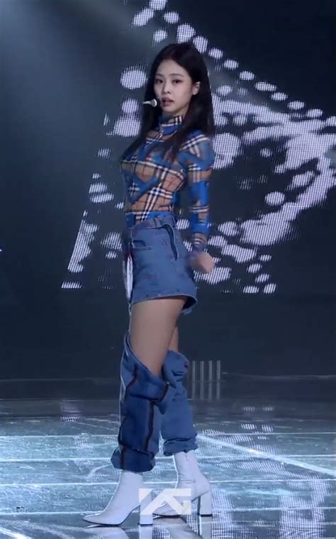 Blackpink Forever Young Jennie Focus Blackpink Outfits Kpop Fashion