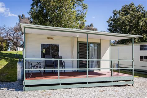 Standard 3 Bedroom Lakeview Cabin Lake Hume New South Wales Holiday