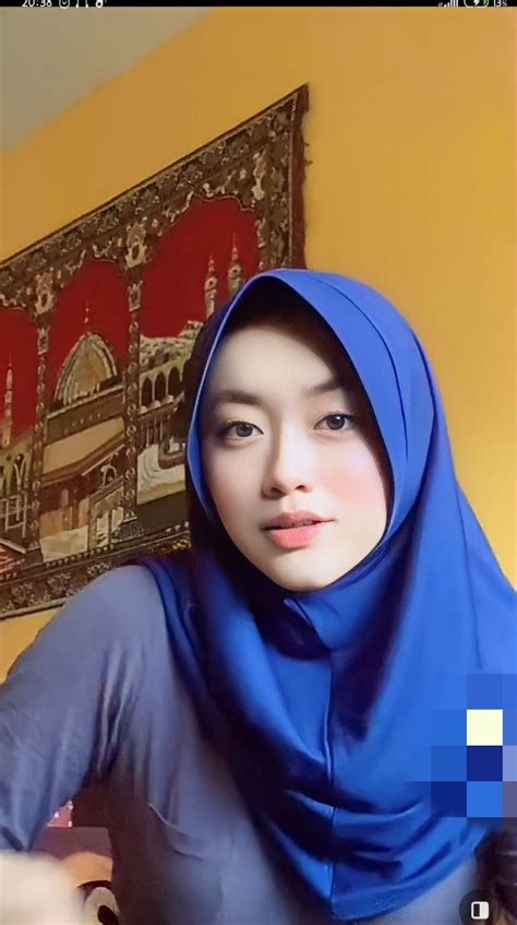 Pin Oleh Gannz Rastavariana Di Beautiful Hijab Gaya Hijab Wanita