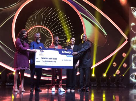 Bbnaija 2020 Laycon Officially Receives His N30 Million Prize Money
