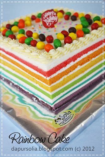 I love hari raya because i get to eat these anywhere i go! Rainbow Cake with Cheesy Cream | Kue, Kue pelangi, Resep makanan penutup