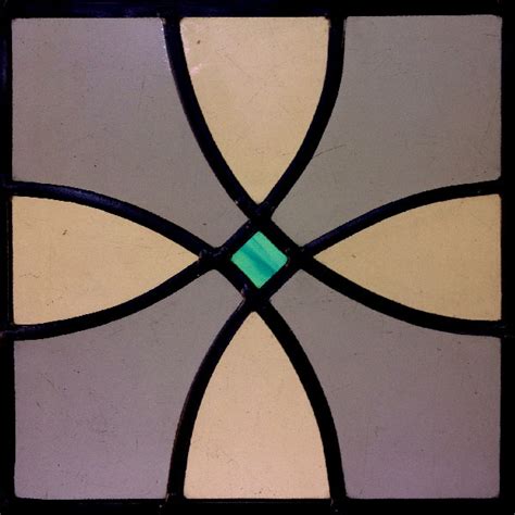 Personalized, private lessons with the best teachers in the country. stained glass beginners class - Rainbow Glass Studios
