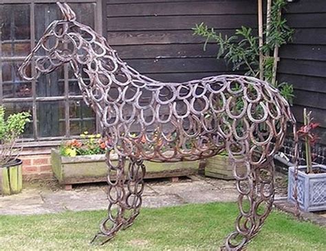 10 Amazing Horseshoe Sculptures