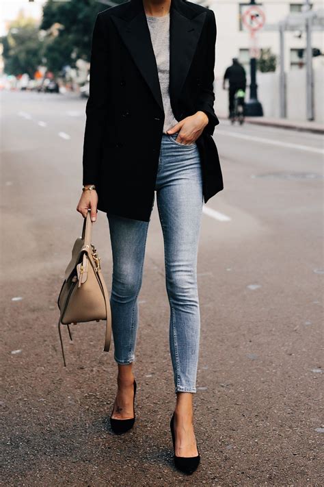 Woman Wearing Ralph Lauren Polo Black Blazer Grey Tshirt Denim Skinny