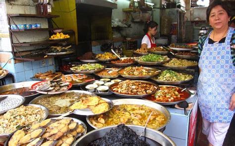 Bangkok street food vendors have become masters of their craft | © benjamin mcmahon / culture bangkok has an estimated 500,000 street vendors, and it's incredibly tempting to try them all out. Bangkok Street Food - 2016 guide to the best street food ...