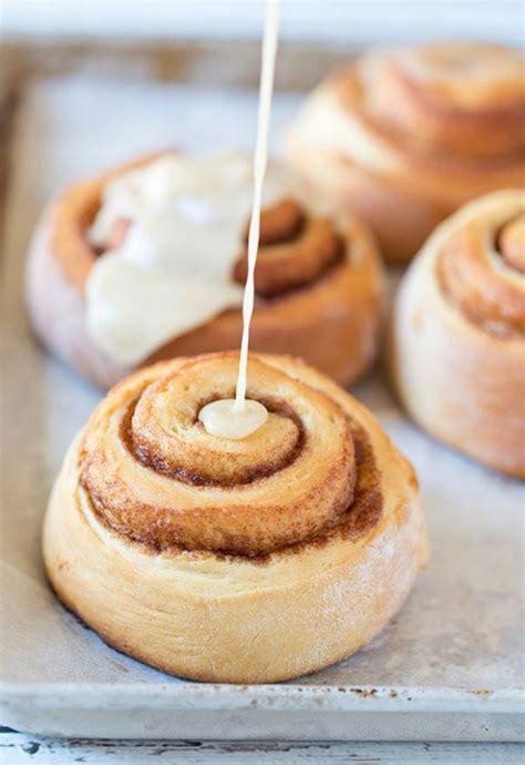 Maple Glazed Cinnamon Roll Recipe