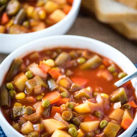 Hearty v8 vegetable soup in the slow cooker