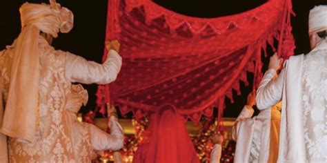 Bollywood Stars Celebrate The Annual Ceremony Of Raksha Bandhan