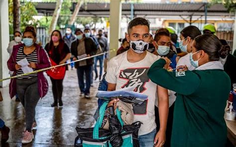 Registro para recibir la vacuna. Abren registro de vacunación para personas con 18 años a ...
