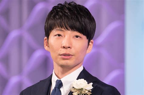 Explore tweets of 不见星空 @bujianxingkong on twitter. 星野源、舌を出した"いたずら"な表情のピース姿に「キュン ...