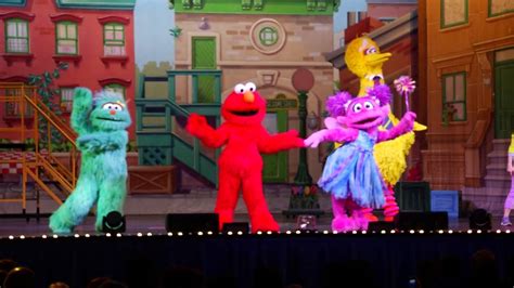 Sesame Street Live Lets Dance Thrills Kids Youtube