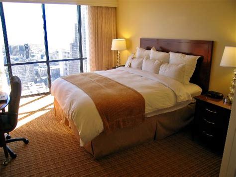 Room 4321great Marriott Revive King Bed Picture Of