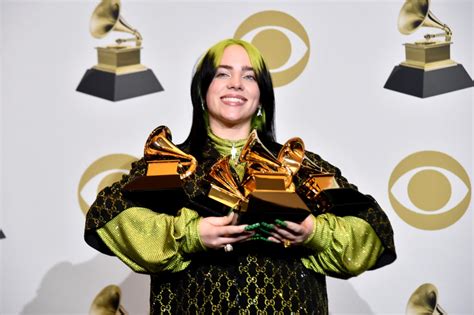 Billie eilish gave the premiere performance of her latest song therefore i am at the 2020 american music awards on sunday (nov. Billie Eilish, Lil Nas X & Tyler, The Creator Win Big At ...