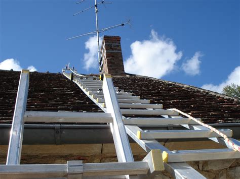 Double échelle en bois, pliant comme un vrai! echafaudages.com.fr, page 3 d' echelle-de-toit.com dans le ...