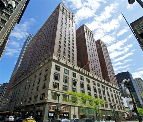 Chicago Palmer House Hilton Hit With Foreclosure Suit For 338 Million