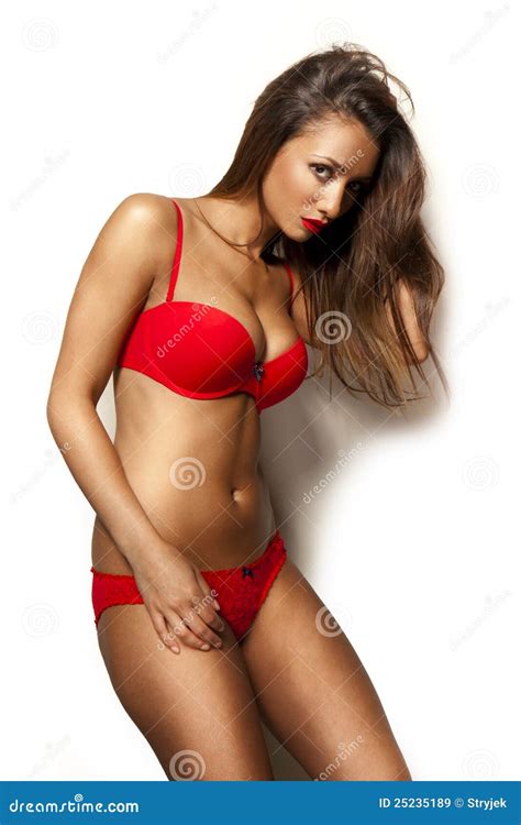 Sexy Meisje Met Grote Borsten In Bikini Stock Afbeelding Image Of Gezond Mooi