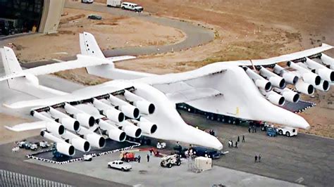15 Monster Planes That Dominate The Skies
