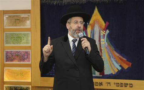 Chief Rabbi Pays Shiva Call For Accused Abuser Walder Urges Victims To