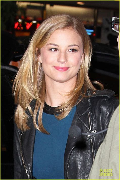Emily Vancamp Big Morning Buzz Live With Carrie Keagan Photo 2730116