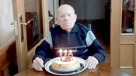 Morto l uomo più anziano del mondo stava per compiere 113 anni