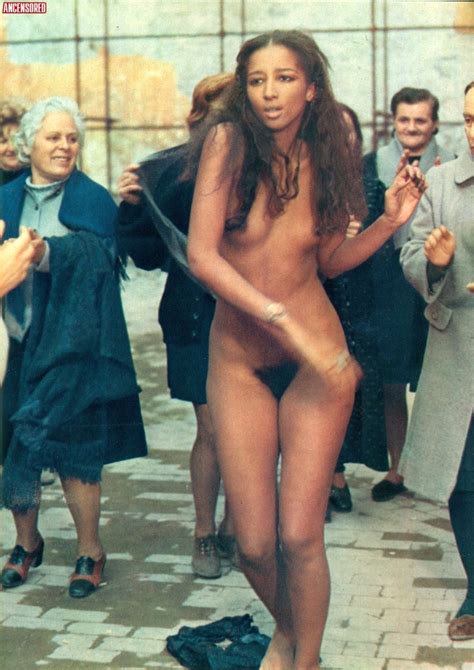 Prison De Femmes Nude Pics Page 1