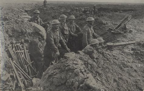 Australian Soldiers In A Trench During World War One 1915 1024 X 648