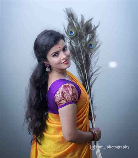 Malayalam Actress And Model Hot Photos Sreedevi Unnikrishnan Looking