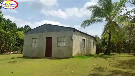 Dos casitas independientes con tipologia tradional integradas en el paisaje, constan de habitación doble, baño y cocina el acceso tanto a la finca como a las casitas queda limitado a los ocupantes. Casita de Campo de Venta en República Dominicana 12032 ...