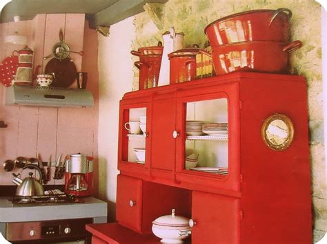 I Really Love This Kitchen Red Kitchen Kitchen Stuff Vintage Kitchen
