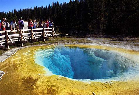 world visits visit to yellowstone national park in u s