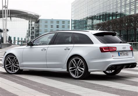 Carbuzz Magazine Chose The Top 5 Worlds Fastest Station Wagons Cars