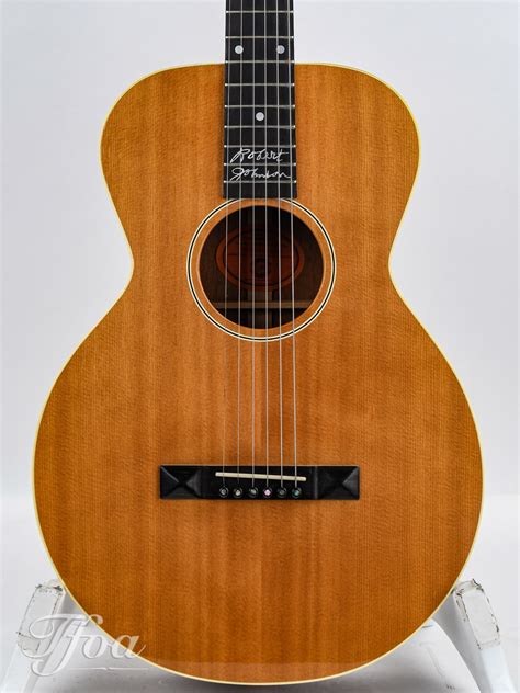 Going to sleep l'1 karl: Gibson L1 Robert Johnson Lefty 2004 - The Fellowship of ...